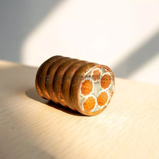 Mineral insulated cable